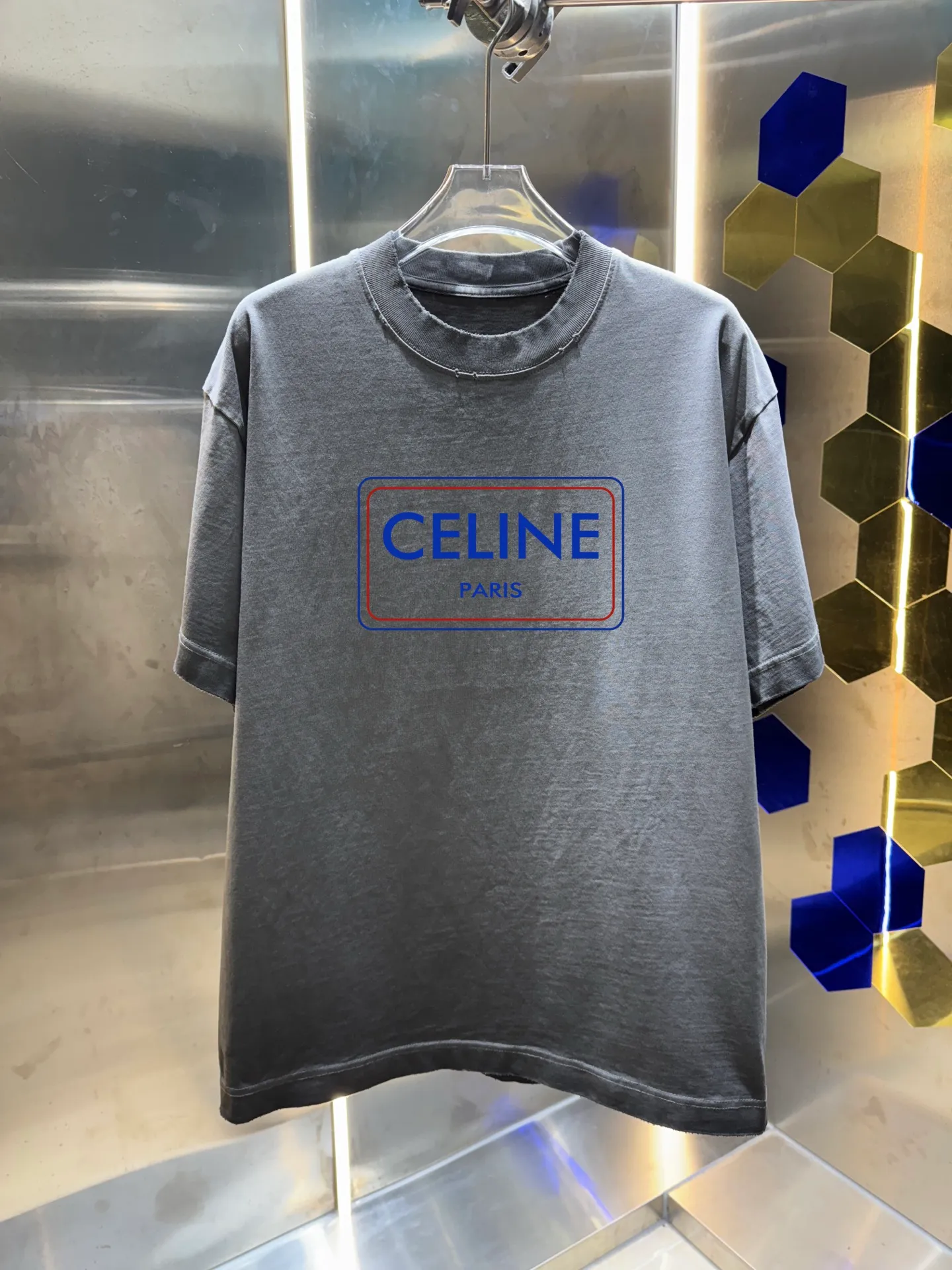 Celi*ne Celine Celin 2026 Spring and Summer Simple Letters Personalized Logo Customized Double Yarn Plain Cotton Fabric Short-sleeved T-shirt Men and Women Same Style Hangtag Collar Label Washed Mark Three Complete Labels Colors: Washed Black Washed White Washed Gray Washed Purple Sizes: S M L XL XXL